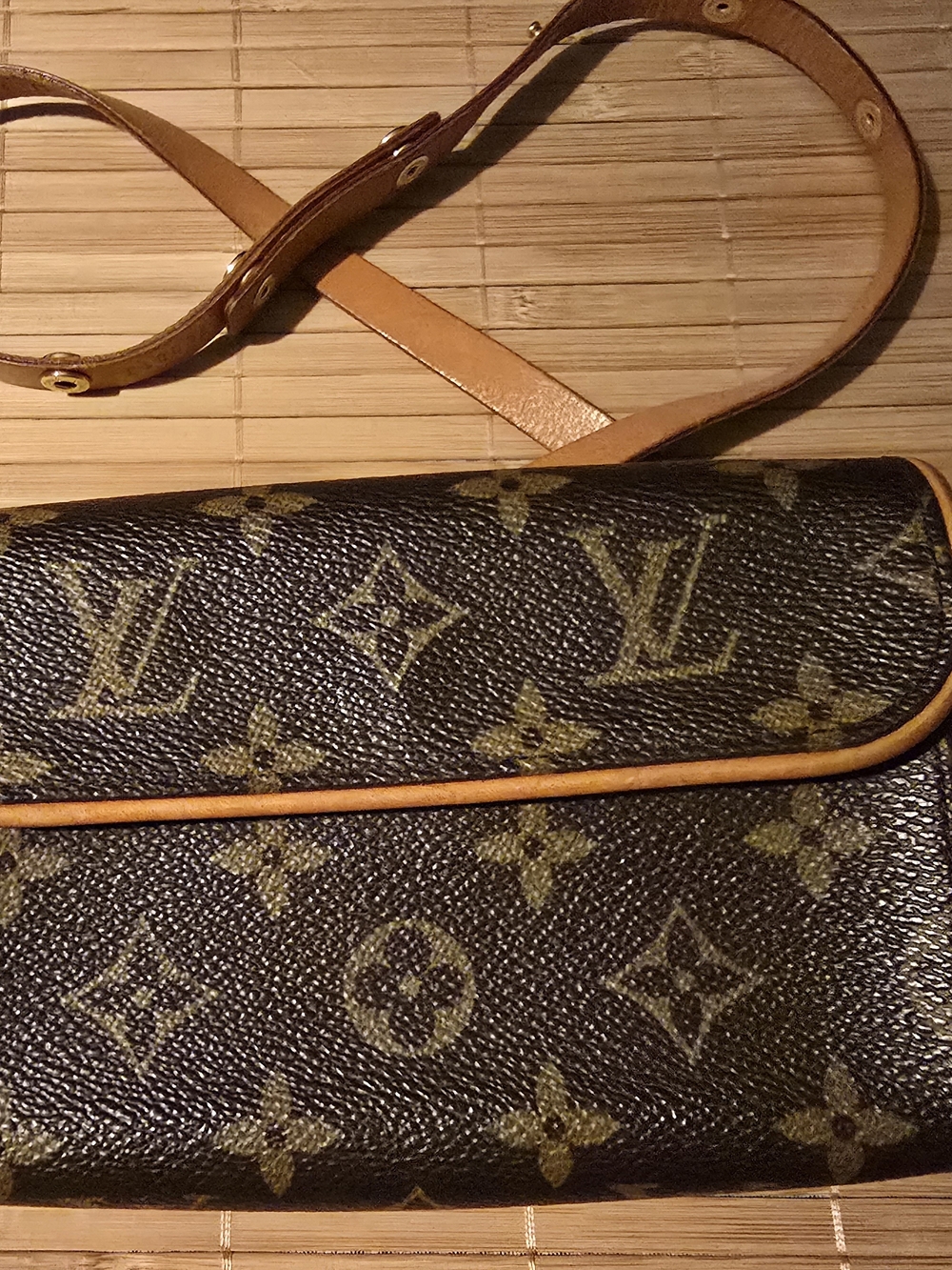 Louis Vuitton Monogram Canvas Belt Bag in Brown with Tan Strap - Picture 11 of 11